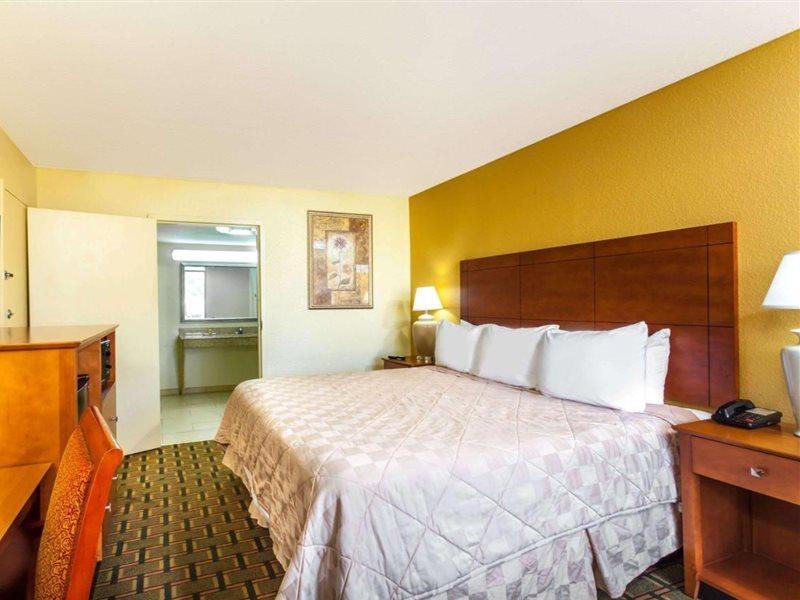 Days Inn By Wyndham Lebanon Luaran gambar